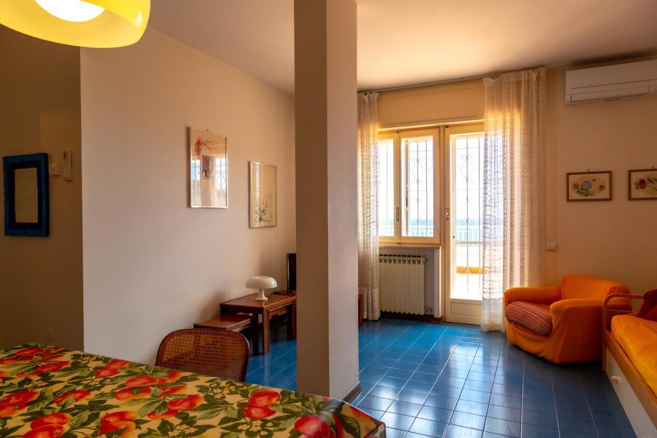 168B - La Terrazza Sul Mare, Casa A 10 Minuti Da Spiaggia, Parcheggio Privato Gratis サンレモ エクステリア 写真